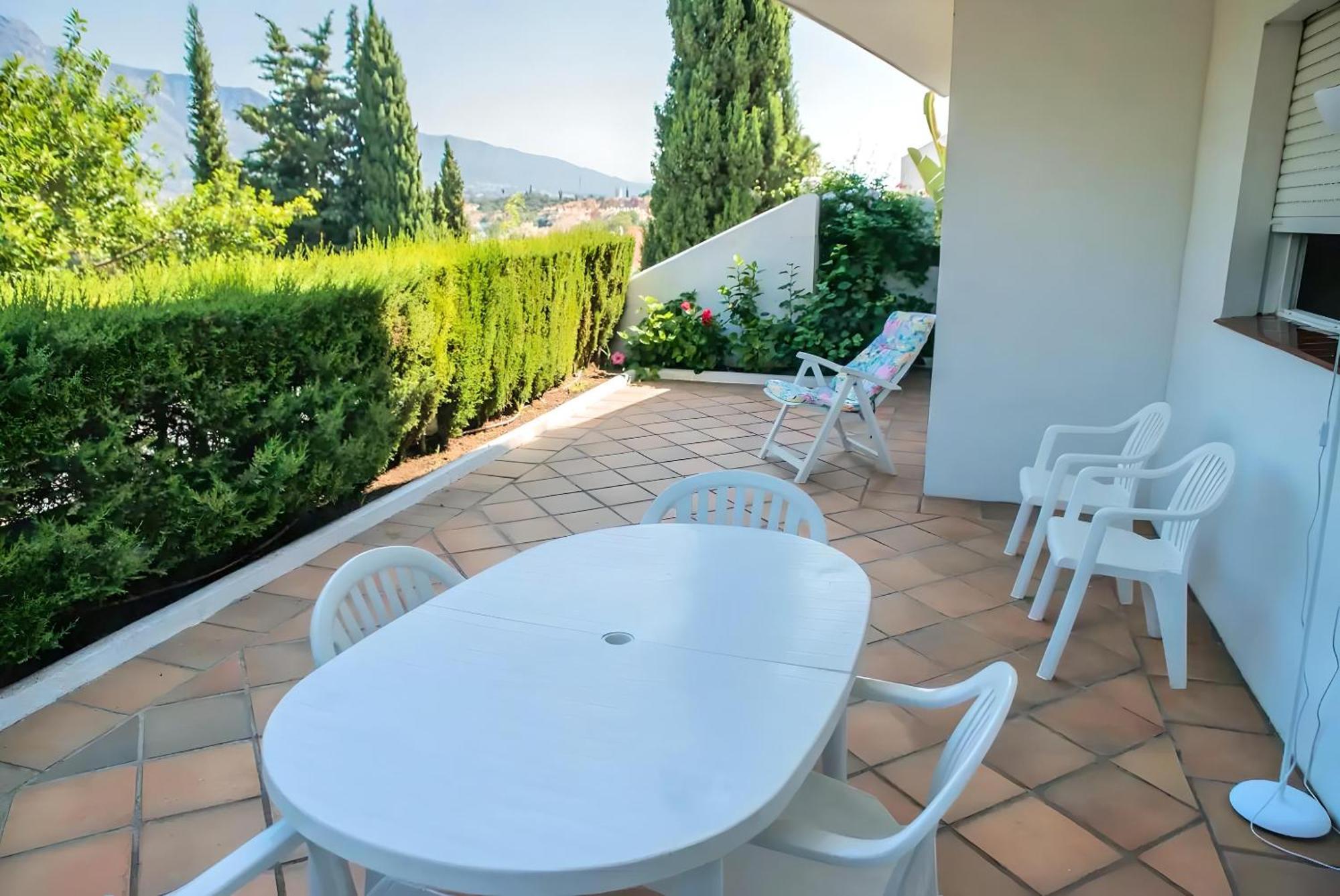 Gorgeous 2Br Apt. W/ Mountain View Puerto Banus Marbella Dış mekan fotoğraf