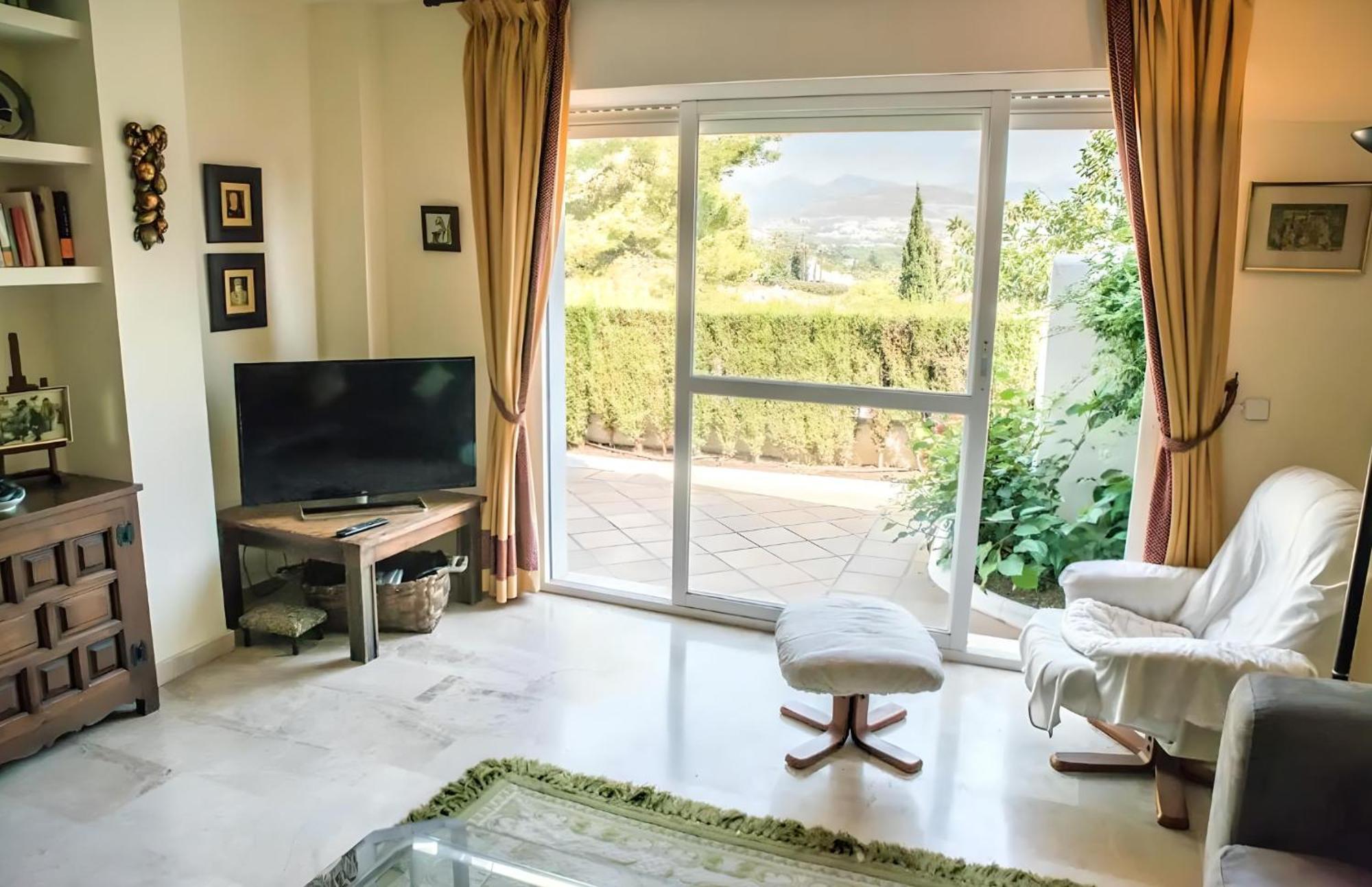 Gorgeous 2Br Apt. W/ Mountain View Puerto Banus Marbella Dış mekan fotoğraf