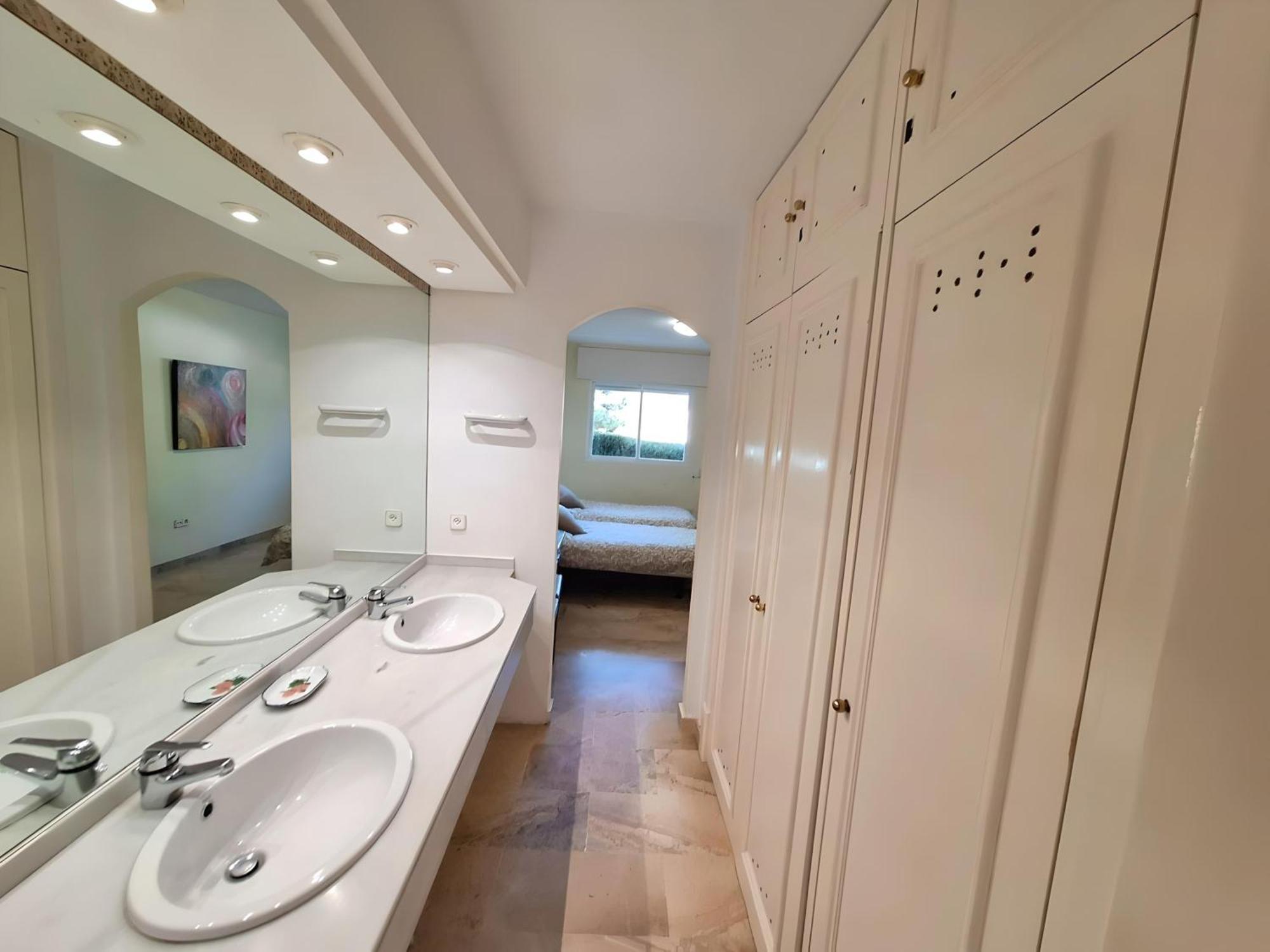 Gorgeous 2Br Apt. W/ Mountain View Puerto Banus Marbella Dış mekan fotoğraf
