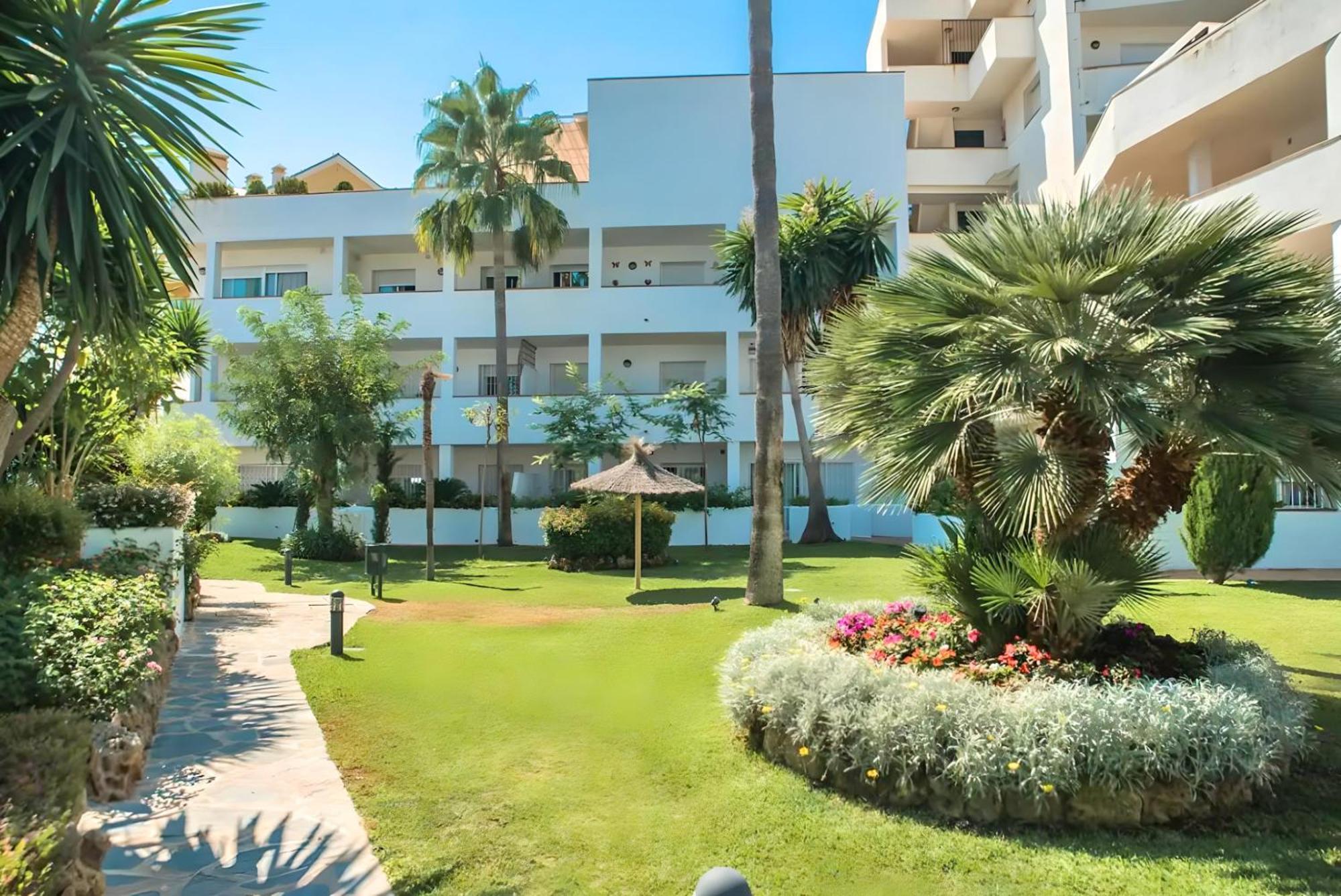 Gorgeous 2Br Apt. W/ Mountain View Puerto Banus Marbella Dış mekan fotoğraf