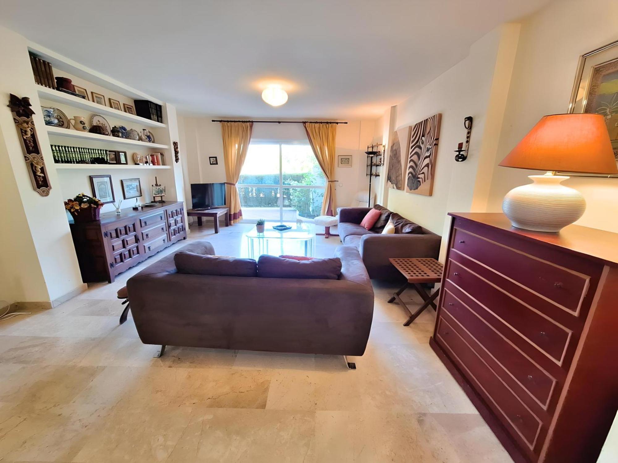 Gorgeous 2Br Apt. W/ Mountain View Puerto Banus Marbella Oda fotoğraf